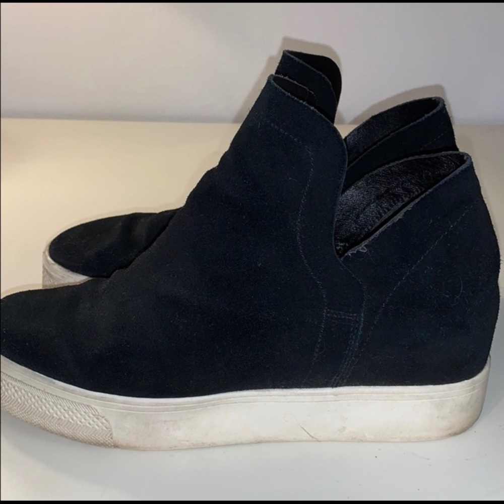Steve Madden wedge sneaker size 7.5 (true to size)
